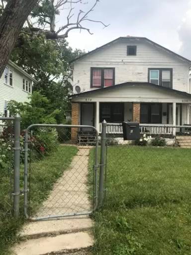 Main picture of 600 Racine Ave
