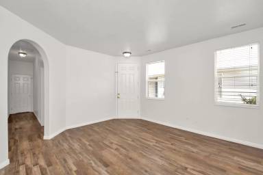 Main picture of 286 Caleb Dr