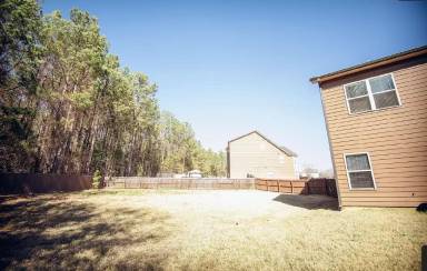 Main picture of 44 Waverly Dr