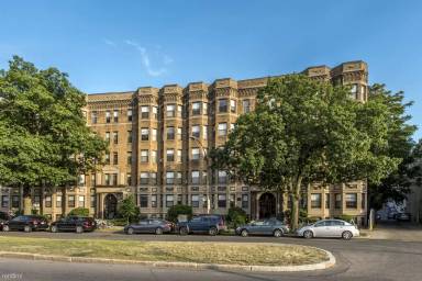 Main picture of 1147 Commonwealth Ave