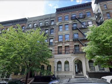Main picture of 14 W 103rd St