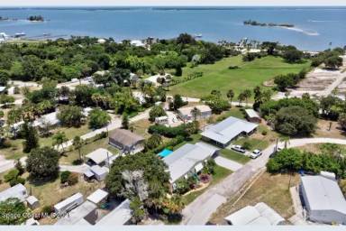 Main picture of 7440 129th Ln