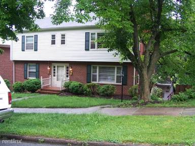 Main picture of 2314 Wycliffe Ave SW