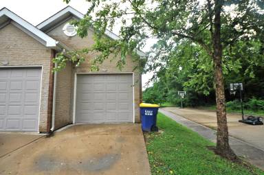 Main picture of 443 Woolf Rd