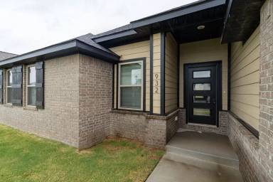 Main picture of 932 Petit Jean St