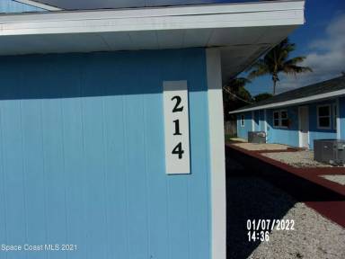 Main picture of 214 Madison Ave