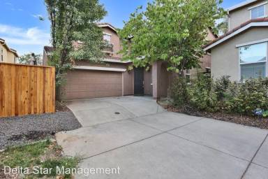 Main picture of 250 Picasso Cir