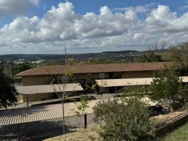 Main picture of 708 Smokey Mountain Dr