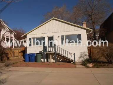 Main picture of 409 S University St