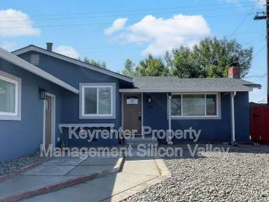 Main picture of 403 Heath St