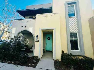 Main picture of 101 Acamar