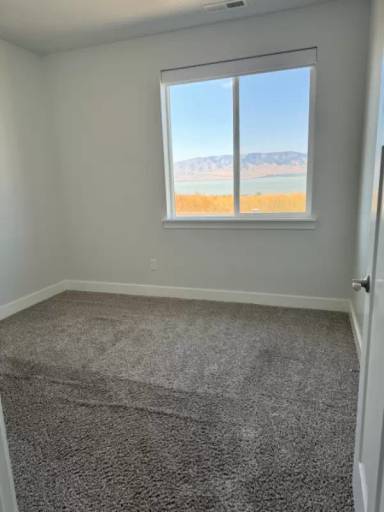 Main picture of 745 N 380 W