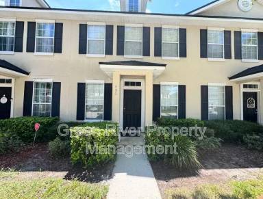 Main picture of 450 Sherwood Oaks Dr