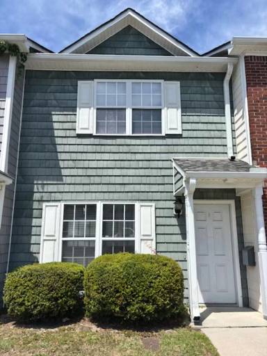 Main picture of 60 Rainbow Dr