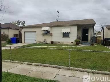 Main picture of 6027 Roosevelt Ave