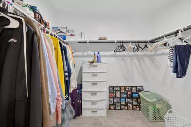 Main picture of 2921 Mare Dr