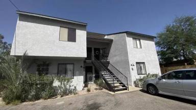 Main picture of 232 W Laguna St