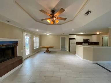 Main picture of 5842 Berkshire Rd