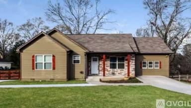 Main picture of 66 Clifton Dr
