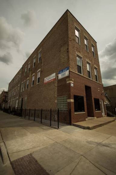 Main picture of 1758 W. 21st Pl./2115 S. Wood St.