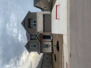 Main picture of 516 Whitman Ave