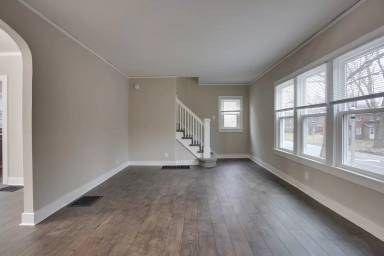 Main picture of 202 W Florida Ave