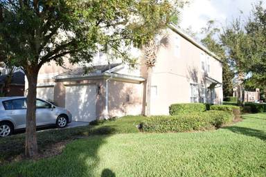 Main picture of 2011 Stockton Dr