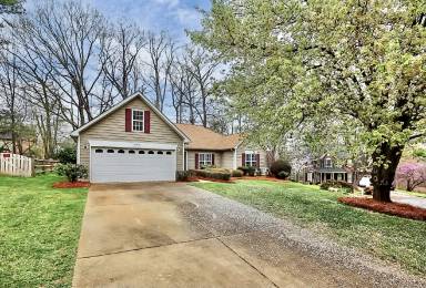 Main picture of 6339 Pink Dogwood Ln