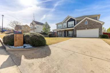 Main picture of 2507 Hickory Ridge Dr