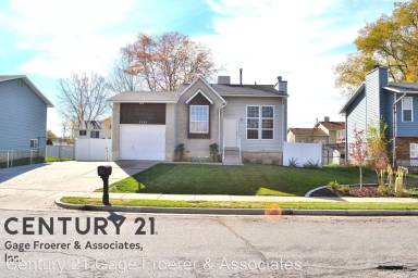 Main picture of 2783 W 5875 S