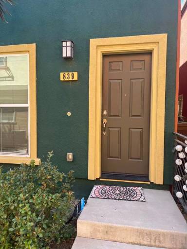 Main picture of 839 Copper Ln