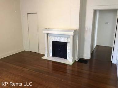 Main picture of 401 N Elm Ave