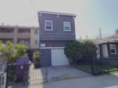 Main picture of 1015 Junipero Ave