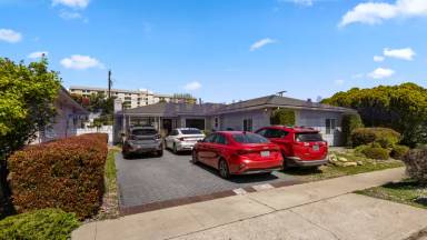 Main picture of 5522 Dorothy Dr