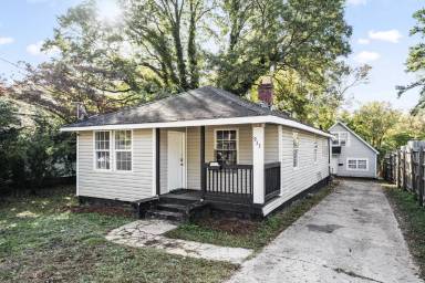 Main picture of 933 Rowan St
