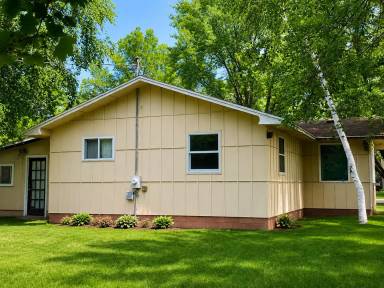 Main picture of 1220 S 12th Ave