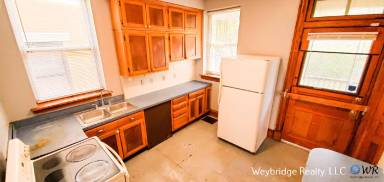 Main picture of 751 Wells St