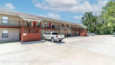 Main picture of 1706 Powell St