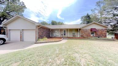 Main picture of 2715 Quail Ridge St