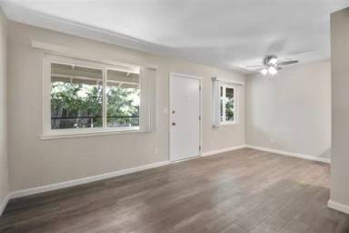 Main picture of 2124 2130 Park Avenue Units