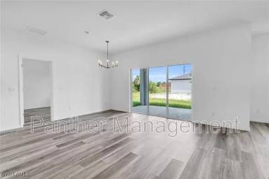 Main picture of 207 Baytree Dr