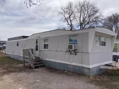 Main picture of 2703 W 24th St