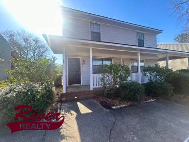 Main picture of 307 Lake Ave