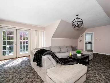 Main picture of 72 Stony Hill Rd