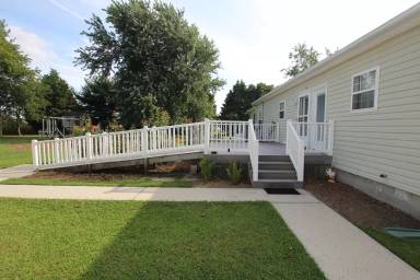 Main picture of 26499 Hollyville Rd