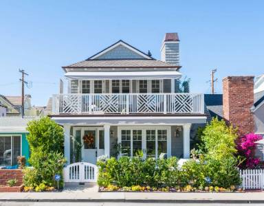 Main picture of 217 Coral Ave