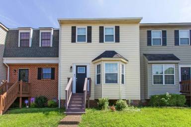 Main picture of 1600 Skiffes Creek Cir
