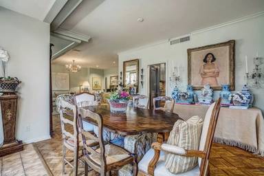 Main picture of 4001 N New Braunfels Ave