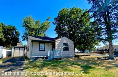Main picture of 3018 SW Ladow Ave