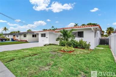 Main picture of 8953 SW 27th St